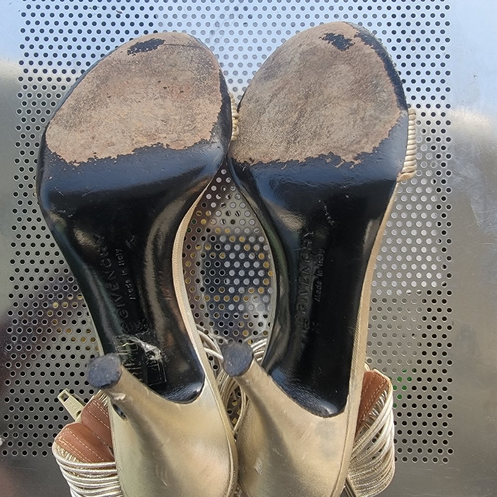 Givency gold women sandals size 38.5 - Picture 15 of 16